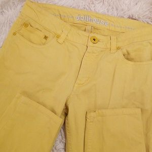 Dollhouse Skinny Jeans in Yellow